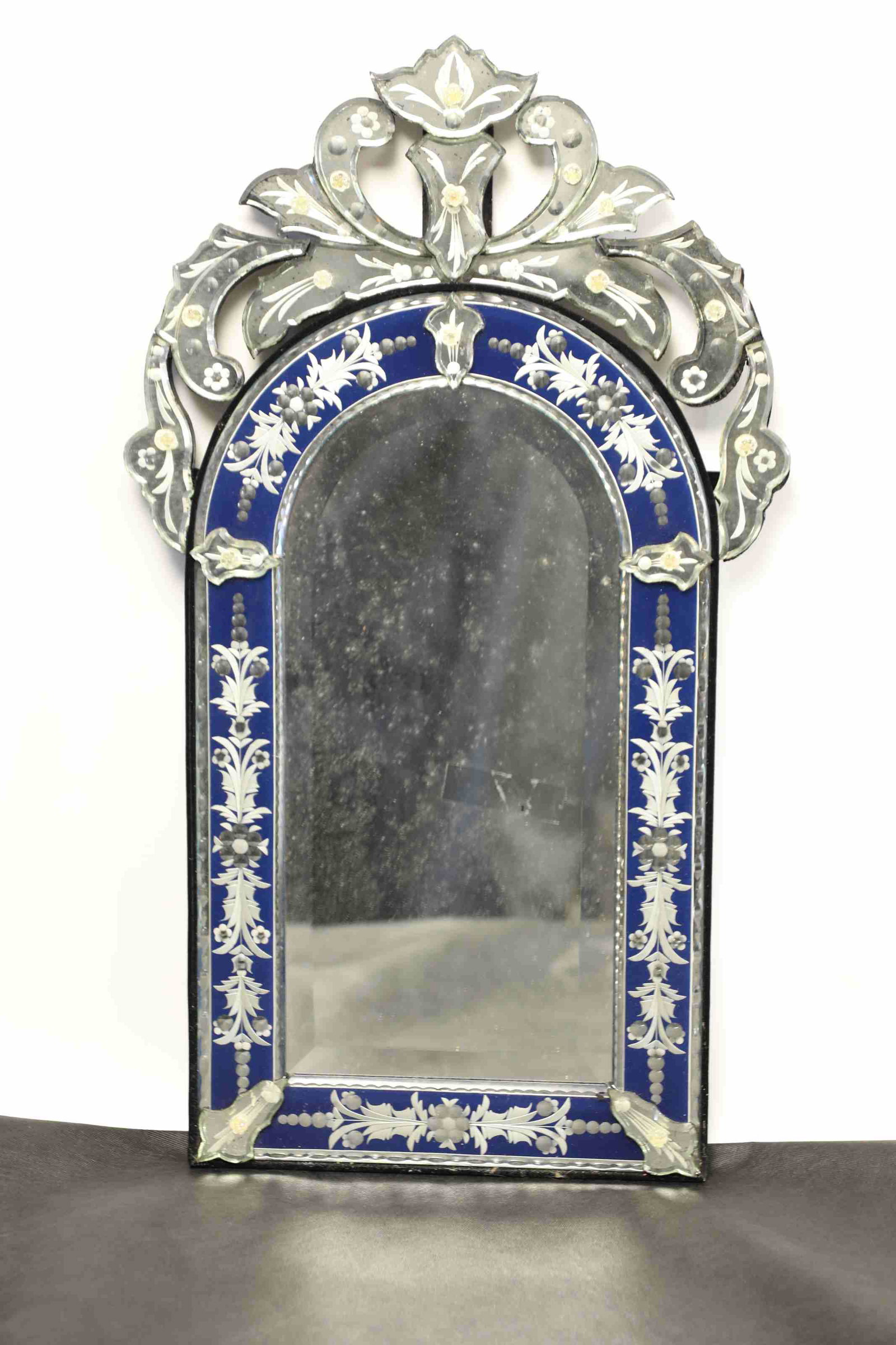 Ground Venetian Mirror w Silvered Detailing (1 of 5)