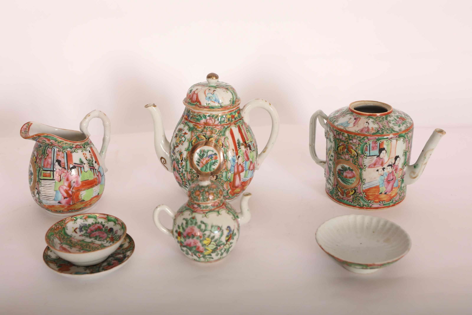 7Pc 19th C Chinese Porcelain Rose Medallion TeaSet (1 of 8)