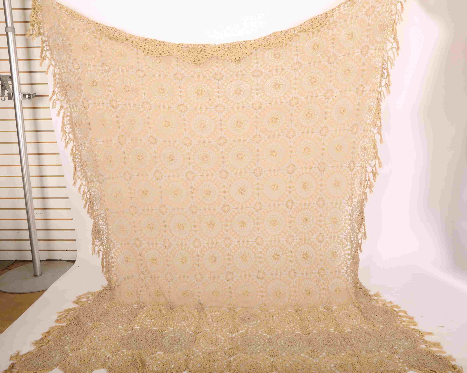 (8) Pcs Antique Hand Crocheted Lace Linens (1 of 15)