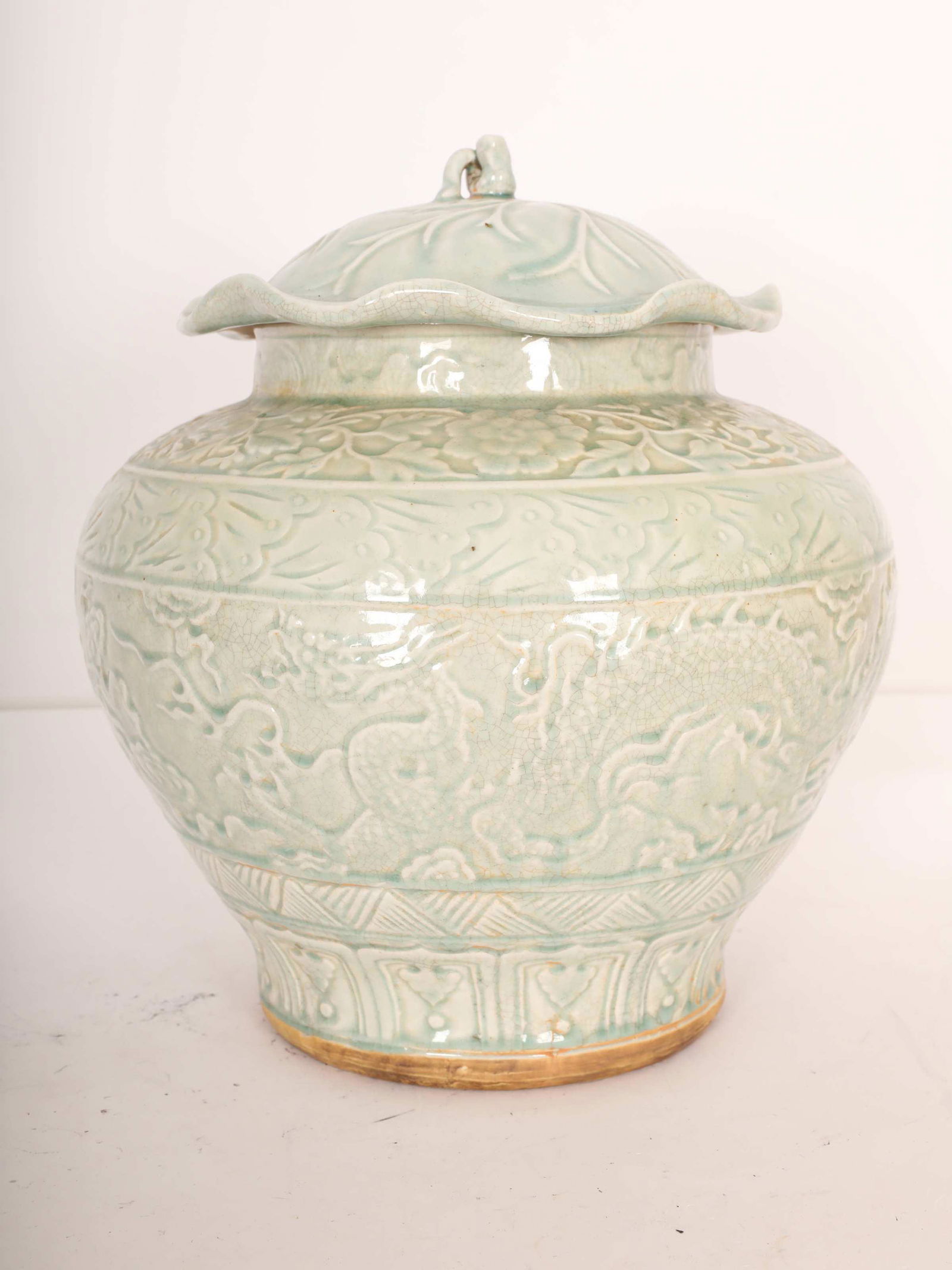 Antique Chinese Celadon Ginger Jar w Lucky Dragon (1 of 13)