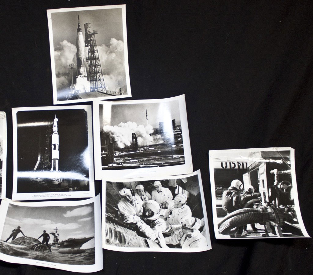 6 Origional Retro 1960's Nasa Photos: 6 Nasa Original Photographs from the 1960's. The First American Manned Mission To Space, The Launch Of Mercury-atlas 6; The Apollo Saturn V Moon Rocket; Titan Ii Liftoff; Fueling Station; Gemini Recov
