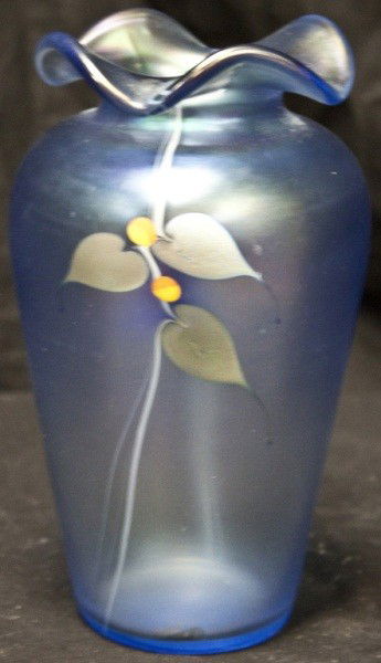 Floral Design Signed Abelman Art Glass Vase: Signed Art Glass Vase, Decorated With A Flower. Signed Abelman, 1989. In the manner of loetz. 4" diameter x 6.5" tall X 2.5" base