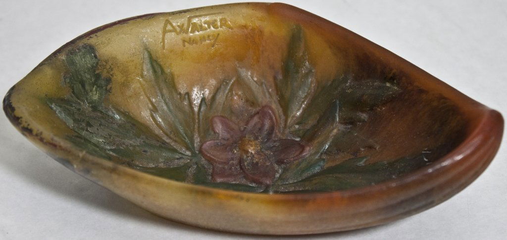 Pate De Verre Floral Bowl by A.Walter Nancy: Pate de Verre floral glass art bowl by A. Walter Nancy. One corner repaired, as shown. A. Walter was an artist for the Daum Studio in France. Measurements: 6.25" x 3.75" x 2" Period: Early 20th Centur