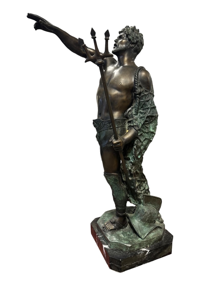 Vintage after H Fusco bronze sculpture of Caesar. Signed on base H. Fusco. Excellent condition. (1 of 12)