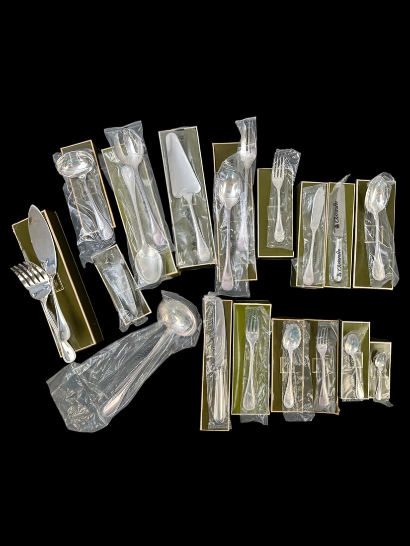 130 Pieces by Christofle, flatware, silver-plate, pattern "Perles". (12) dinner forks, (12 dinner (1 of 15)