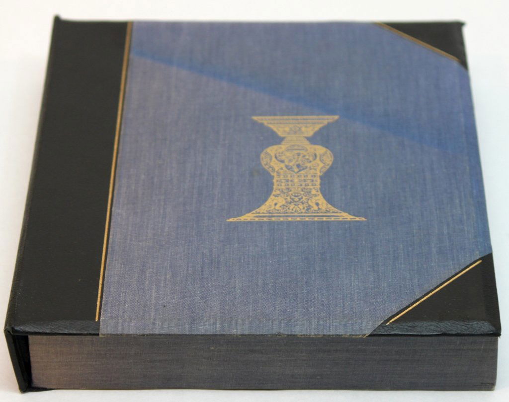 The Haggadah Executed by Arthur Szyk 1957: The Haggadah executed by Arthur Szyk and edited by Cecil Roth. Published by Massadah" and "Alumoth" in 1957. Rich blue velvet cover and presentation box. Presentation box has some sun bleaching but bo