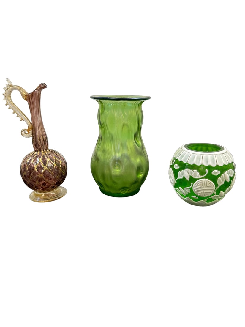 3pc Antq Glass Vases Murano Loetz Chinese Cameo: 3 Pieces of antique glass vases, (1) Cendese Murano glass vase, purple and gold, looks like repair to handle at base, see photo, measures 2.25" dia. x 6.25", (1) Loetz Rusticate art glass Bohemian vas