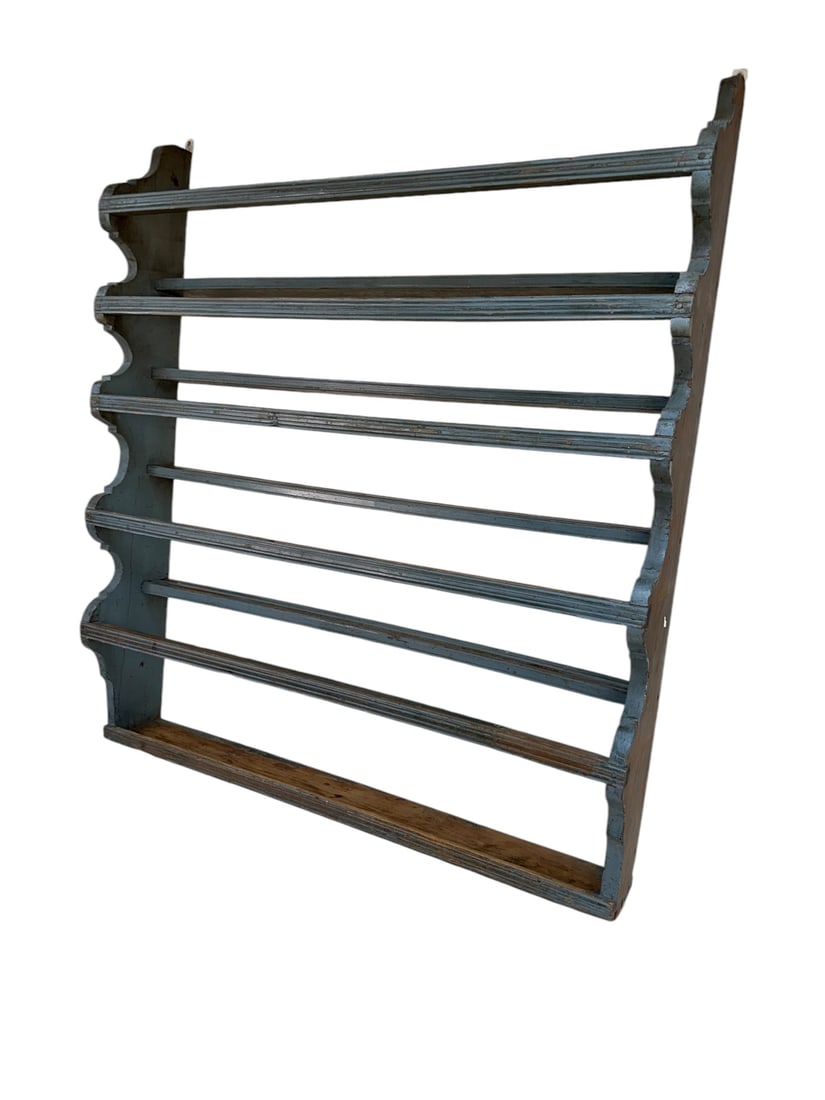 Antq Wood Scalloped Hanging Plate Rack: Antique Wood scalloped hanging plate rack. Painted blue. Excellent condition. Measures 44" x 8" x 50".