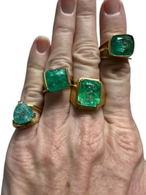 4pc Green Emeralds Large Stones