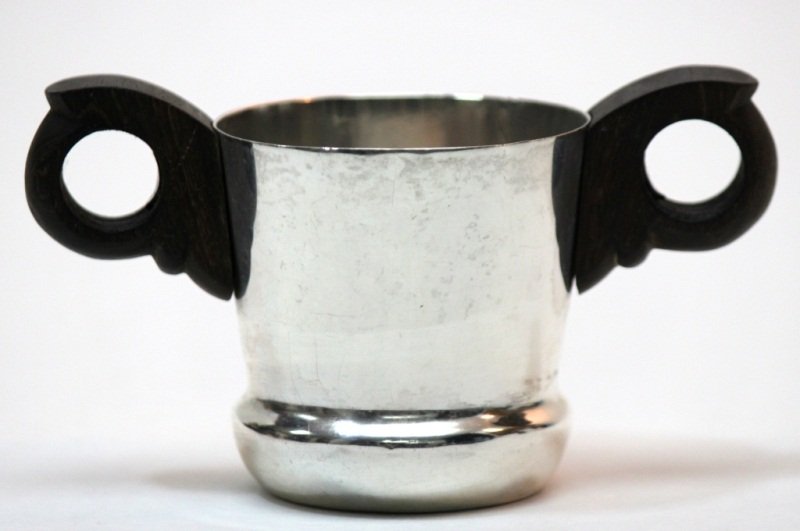 Spratling Silver Two Handled Shot Cup: Spratling sterling silver two handled shot cup. Marked on bottom. Total weight 3.3 troy oz Measurements: 5" x 2.5" x 2.75" Style: 20th Century