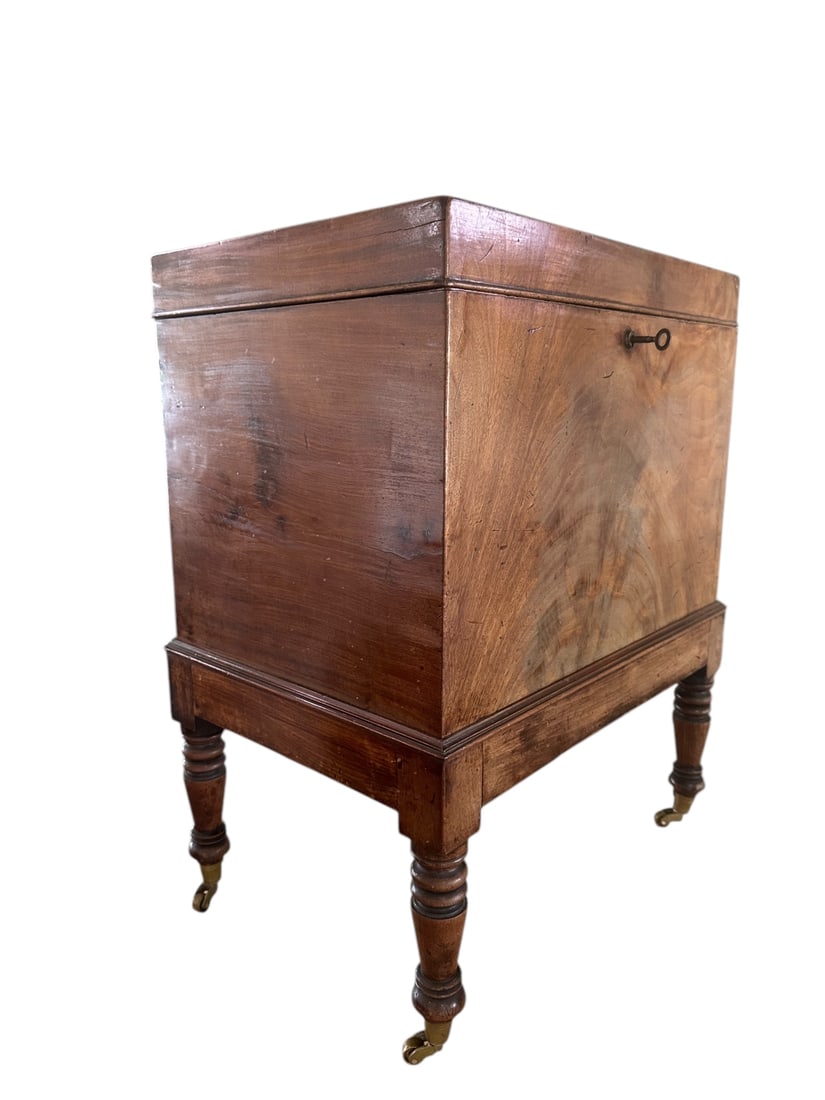 1820s Sheridan Mahogany Liquor Cabinet (1 of 13)