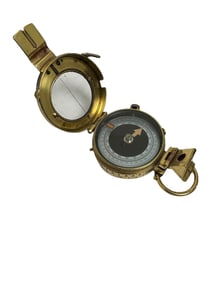 1939 JM Glauser London Compass