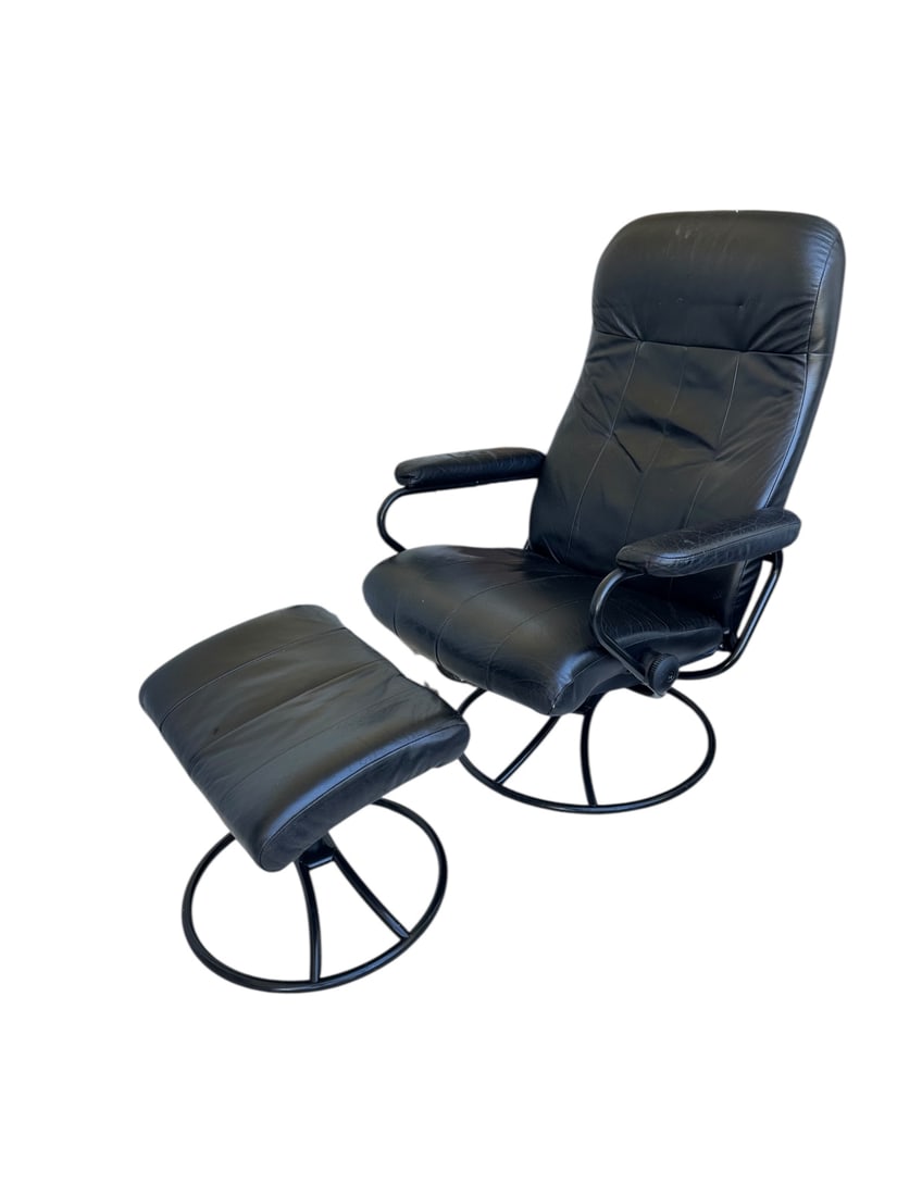 Vntg Ekornes Stressless Recliner & Ottoman (1 of 8)