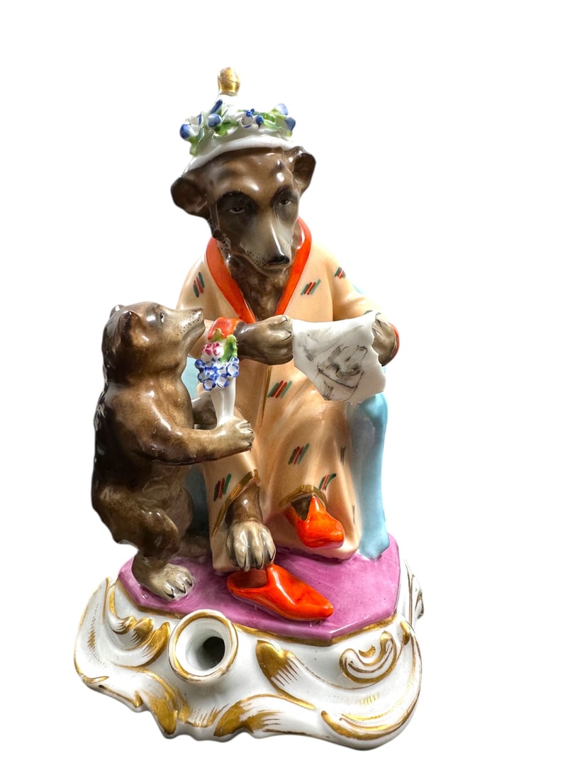 Antq Dresser Porcelain Inkwell Bear in Nightcap (1 of 8)