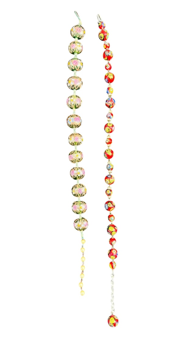 2pc Vntg Murano Glass Millefiori Bead Necklaces: 2 pieces wedding bead necklaces, made from Murano glass Italy Millefiori beads. The green necklace is green glass with cloisonne enamel technique with detailed golden floral designs, pearl extender, l
