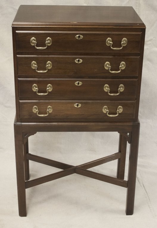 4 Drawer Mahogany Chippendale Silver Chest: 4 Drawer Mahogany Chippendale Silver Chest Lined with felt. Each Drawer has Lock. Key Included. Measurements: 21 x 13" x 38"" Period: Mid Century Artist: Chippendale