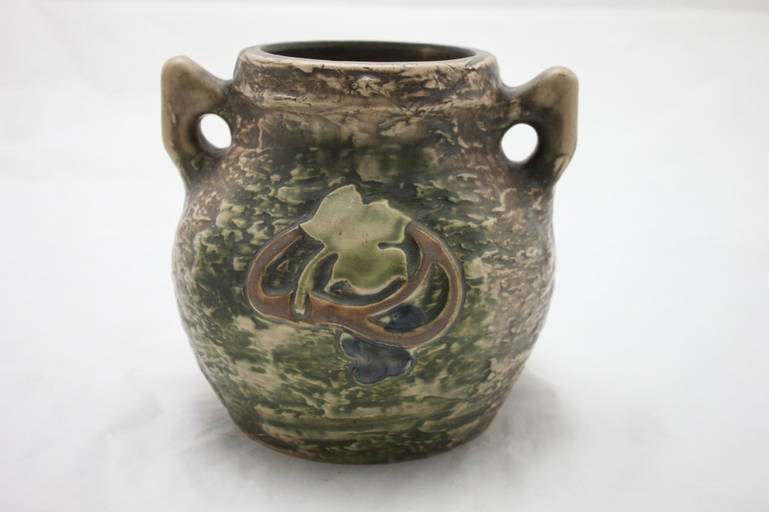 Roseville Pottery Vase, Imperial I