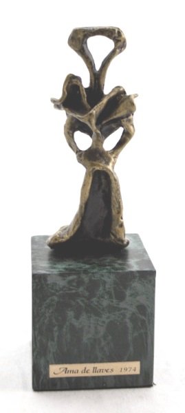 Salvador Dali 1974 Ama de Llaves Bronze Sculpture: Salvador Dali 1974 "Ama de Llaves" bronze sculpture. Translation "Housekeeper". Sculpture has been compiled from the original piece by the process of lost wax casting- in iron and bronze alloy with ag