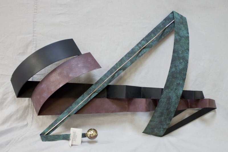 Curtis Jere' Modern Art Metal Sculpture "Odyssey": Curtis Jere' modern art metal sculpture titled "Odyssey" With Artisan House studio tag and provenance. Dimensions: 44" x 10" x 32" Period: 1994 Artist: C Jere'