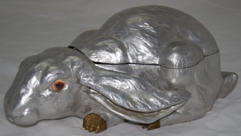 Arthur Court Rabbit Form Covered Tureen 1986: Arthur Court rabbit form covered tureen dated 1986 with brass feet and agate eyes. Some surface oxidation to interior 17" x 12" x 9" 1986
