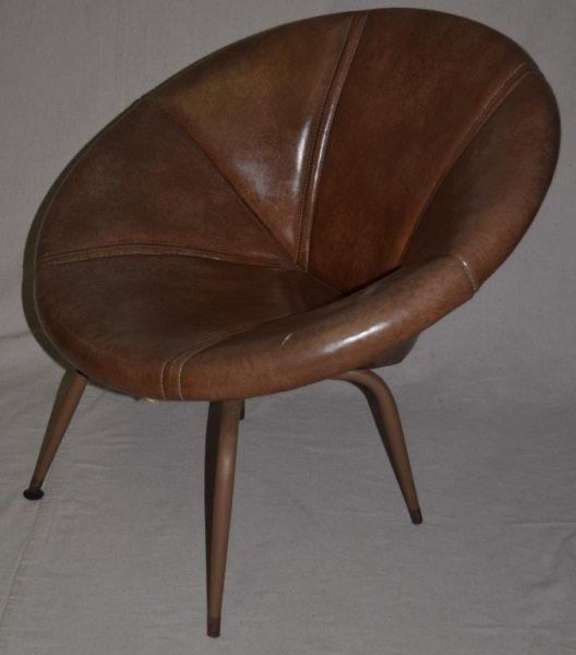 1950s Space Age Modern Swivel Bucket Chair: 1950s Space Age Modern swivel bucket chair. 30" dia x 30" 1950's