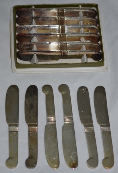 Christofle Spreaders Set of 12 w boxes: Christofle Spreaders Set of 12 w boxes 3.75" ea 1960's