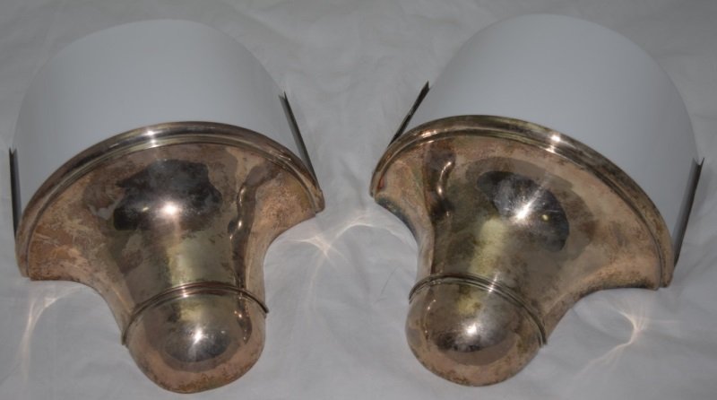 Pair of Edwardian Urn Form Silver Plated Sconces: Pair of Edwardian silver plated wall sconces with lucite difusers. 10" x 4.5" x 12" early 20th