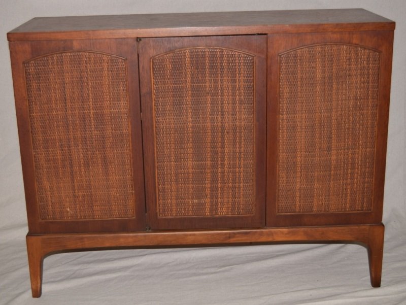 Lane Danish Style Mid Century Credenza: Lane Danish styled mid century credenza. Teak with cane front panels. 1 door opens from the center. 38" x 13.5" x 29" 1950s