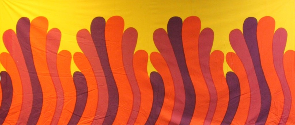 Maija Isola 1967 Silkscreen Fabric, "Albatrossi" (1 of 5)