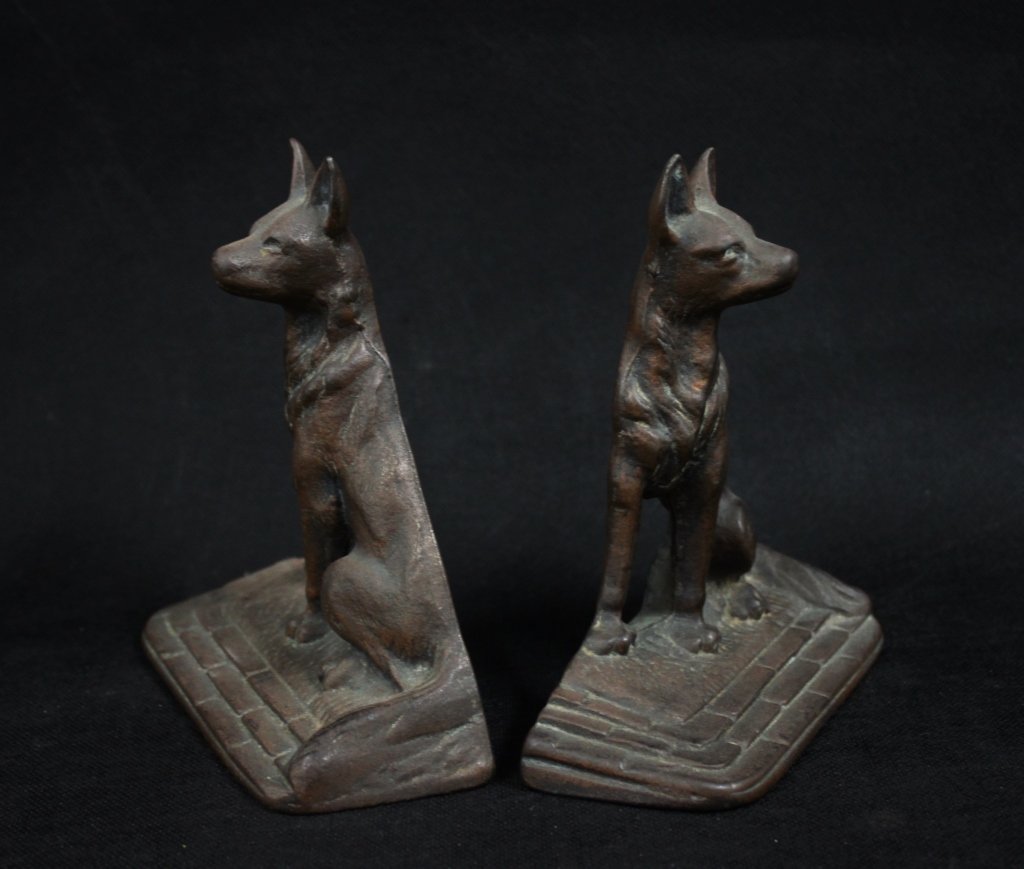 2 Bronze Rin Tin Tin German Shepherd Dog Book Ends (1 of 7)