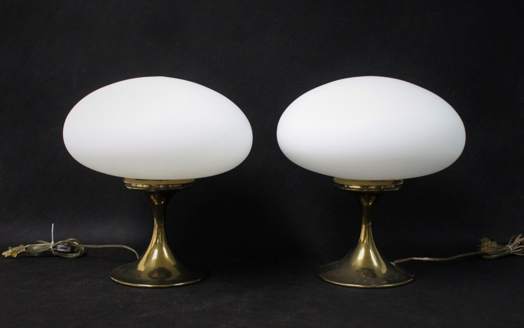 Pair Vintage Laurel Brass 'Mushroom' Table Lamps (1 of 4)