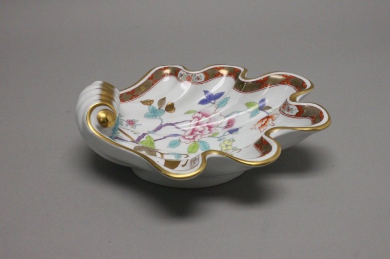 Herend Queen Victoria Shell Dish 1444/S4, Signed (1 of 5)