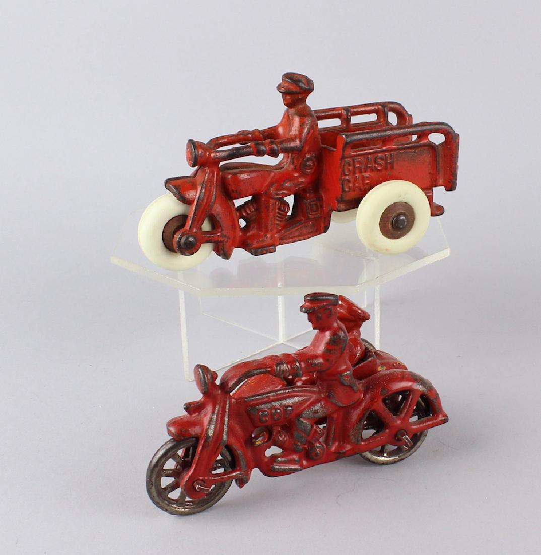 Hubley Motorcycle Crash Car & Side Car Cycle (1 of 4)