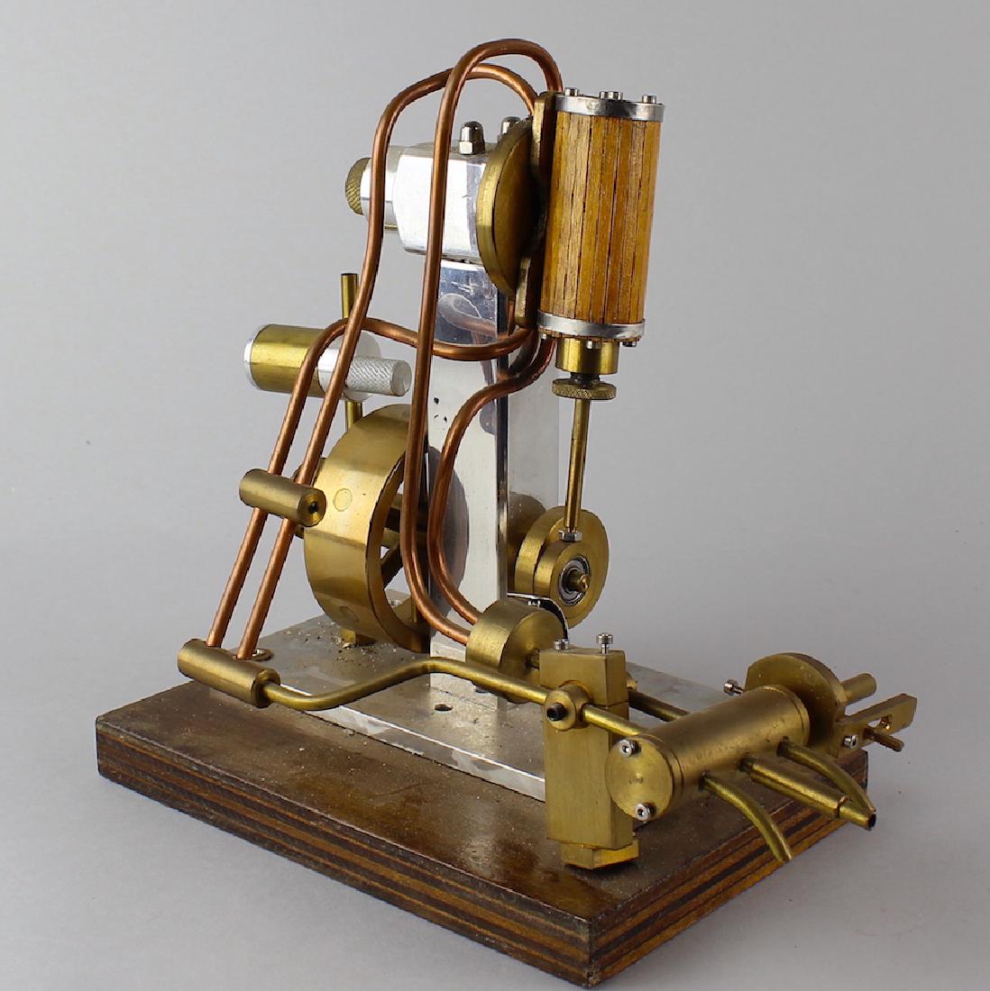 Modern Brass Steam Piston Drive (1 of 4)