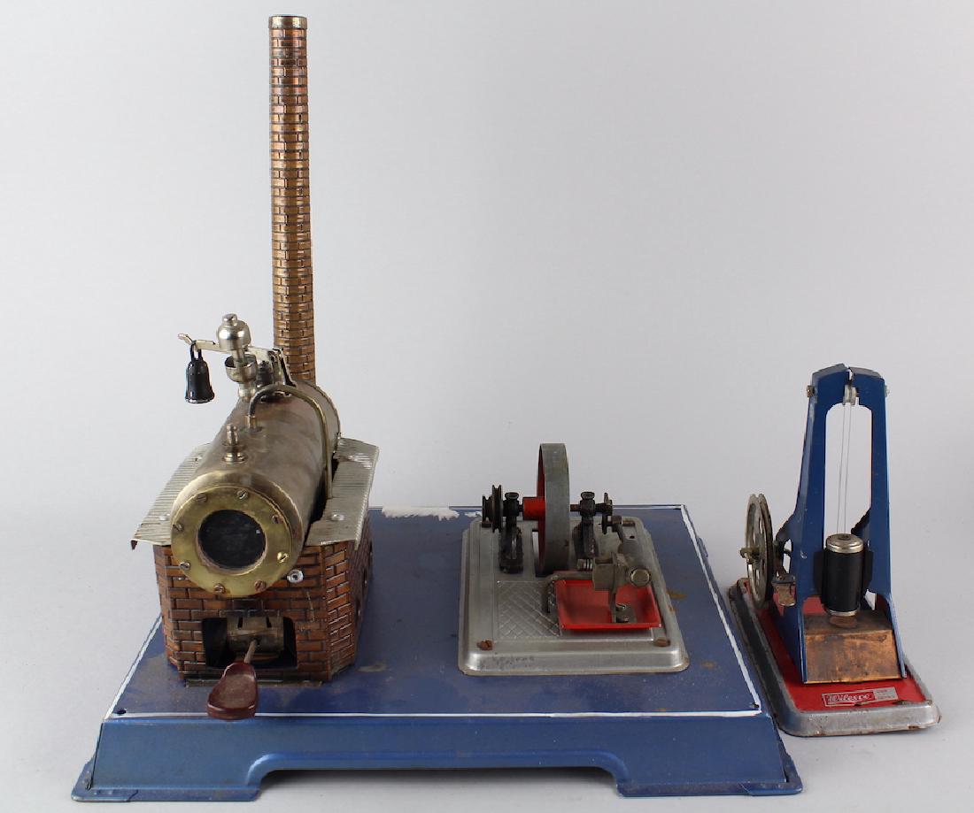 Wilesco Steam Engine Plant & Industrial Hammer (1 of 3)