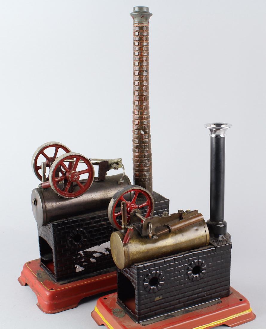 Pair of Doll German Steam Engines (1 of 4)