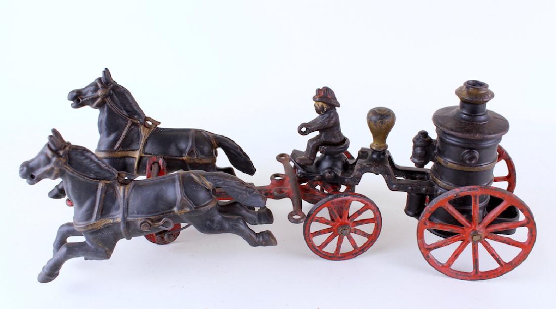 Cast Iron Horse Drawn Fire Pumper (1 of 4)