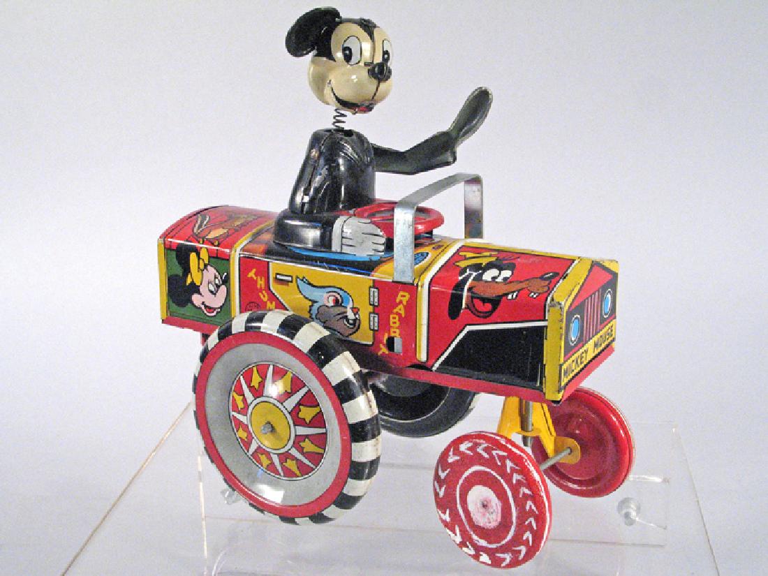 Marx Linemar Mickey Mouse Tin Lizzie Crazy Car (1 of 2)