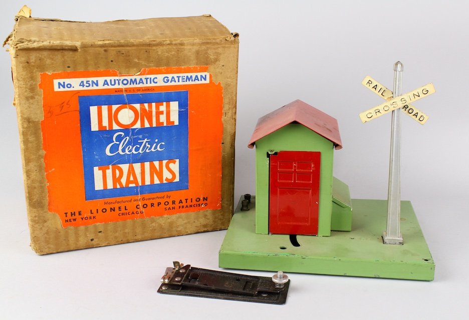 Lionel #45N Automatic Gateman In Box (1 of 2)