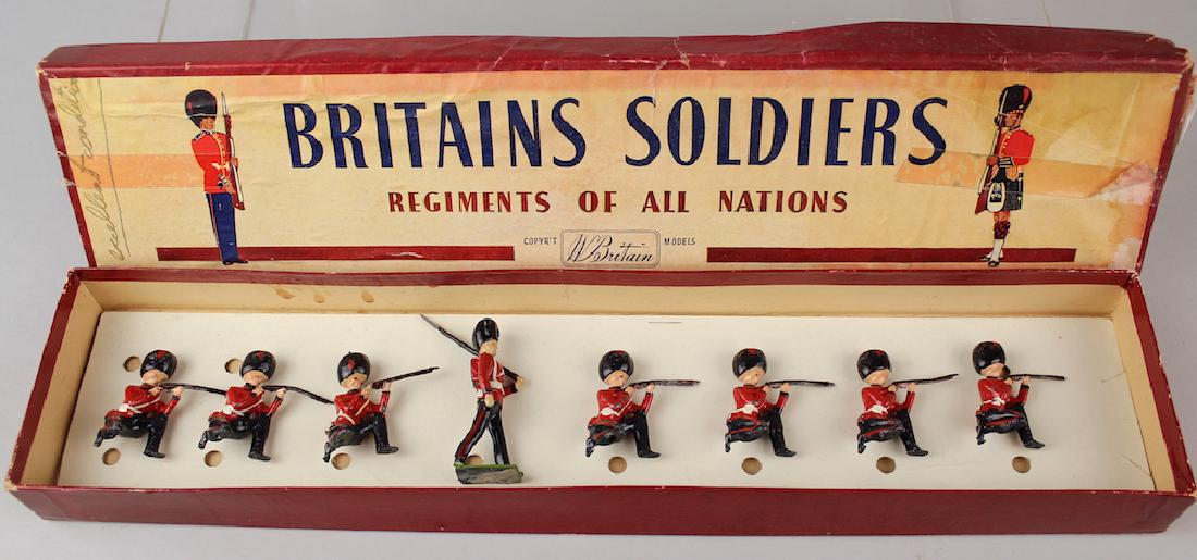 Britains Soldiers in Box Cold Stream ROAN: Britains Soldiers in Box Cold Stream ROAN box.