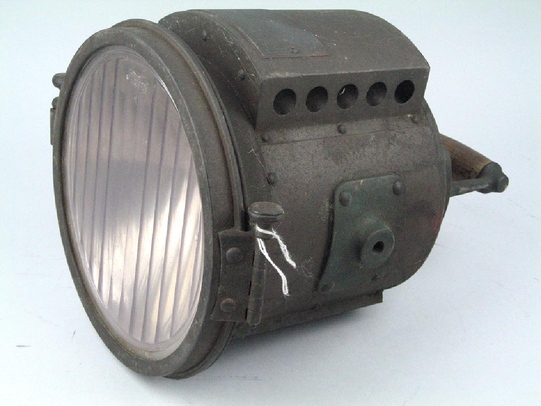 Ford Neverout Searchlight 1920\'s Automobile (1 of 3)