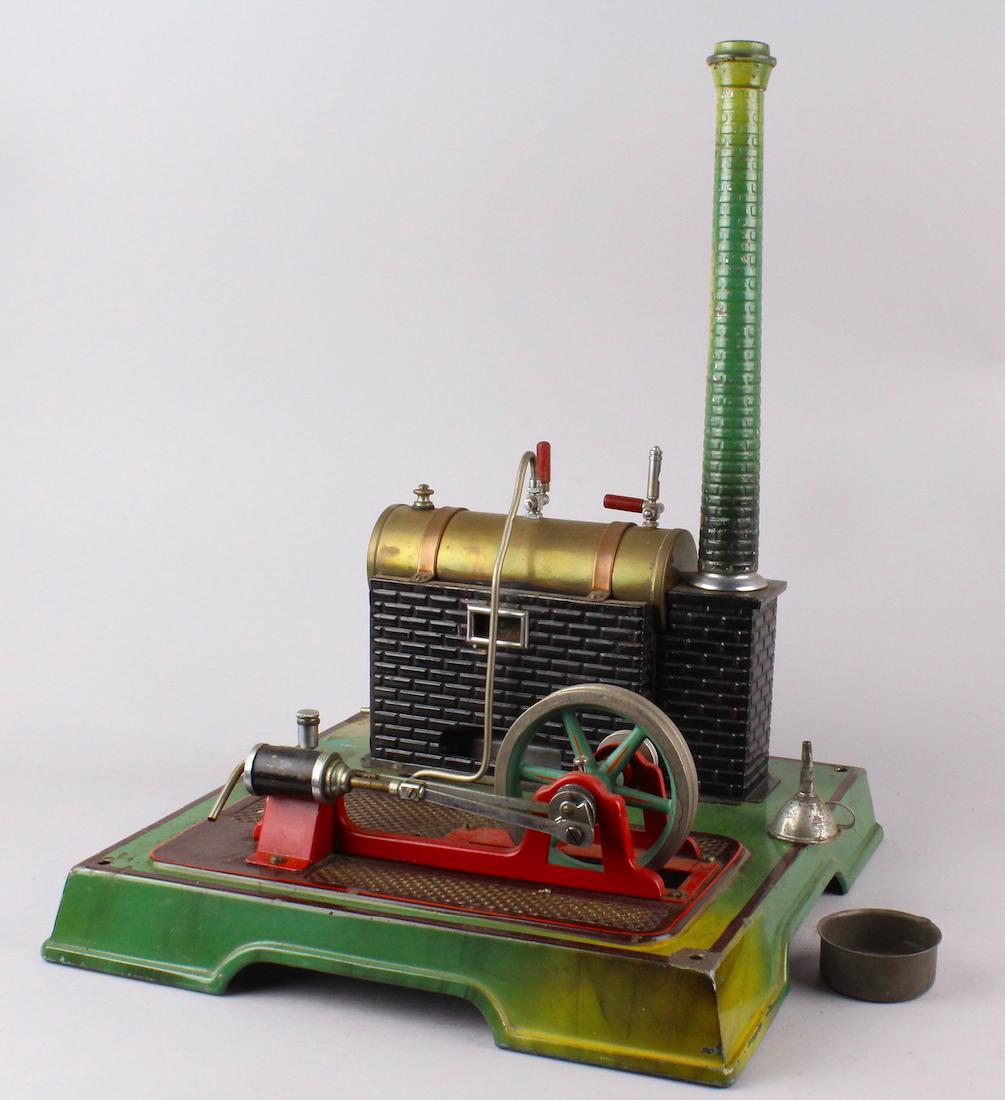 Marklin German Steam Engine on Stand (1 of 6)