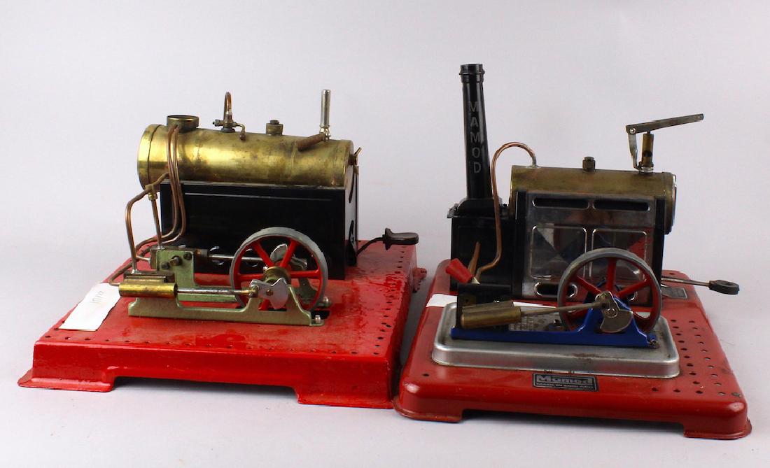 Pair Mamod Steam Engines w/Logo Chimney (1 of 4)