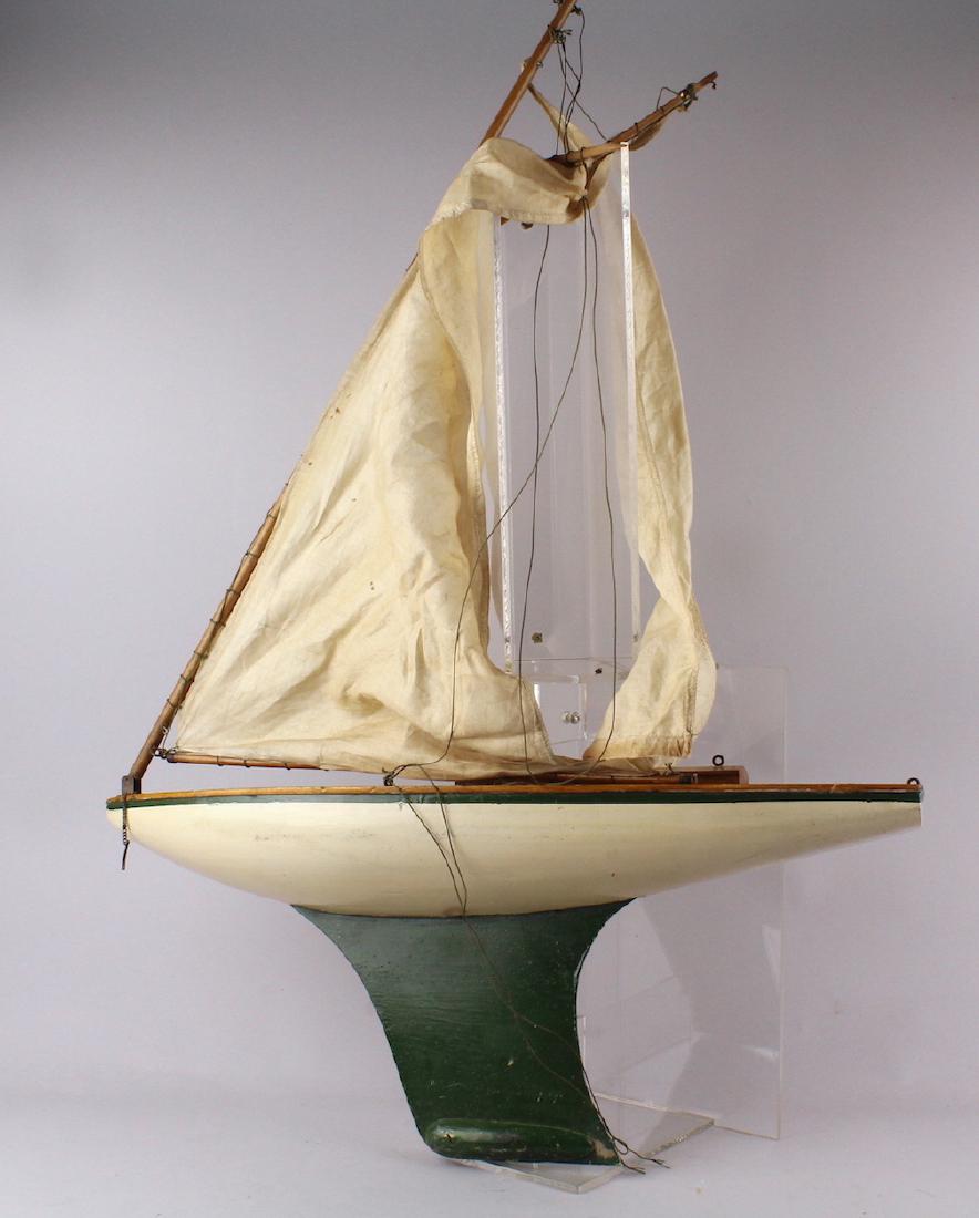 Wooden Sailboat Pond Boat Orig Sails (1 of 5)