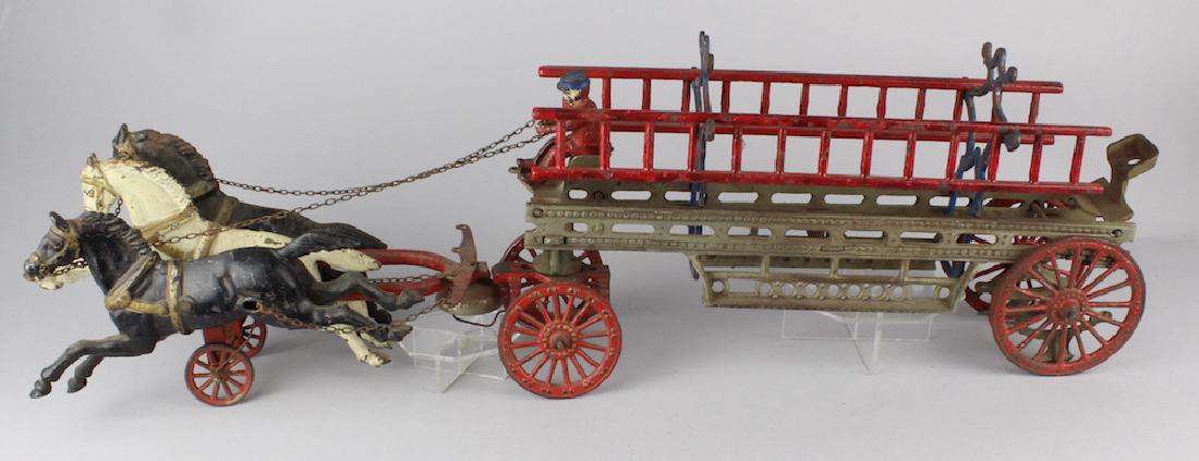 Hubley Cast Iron Ladder Wagon 3 Horse (1 of 3)