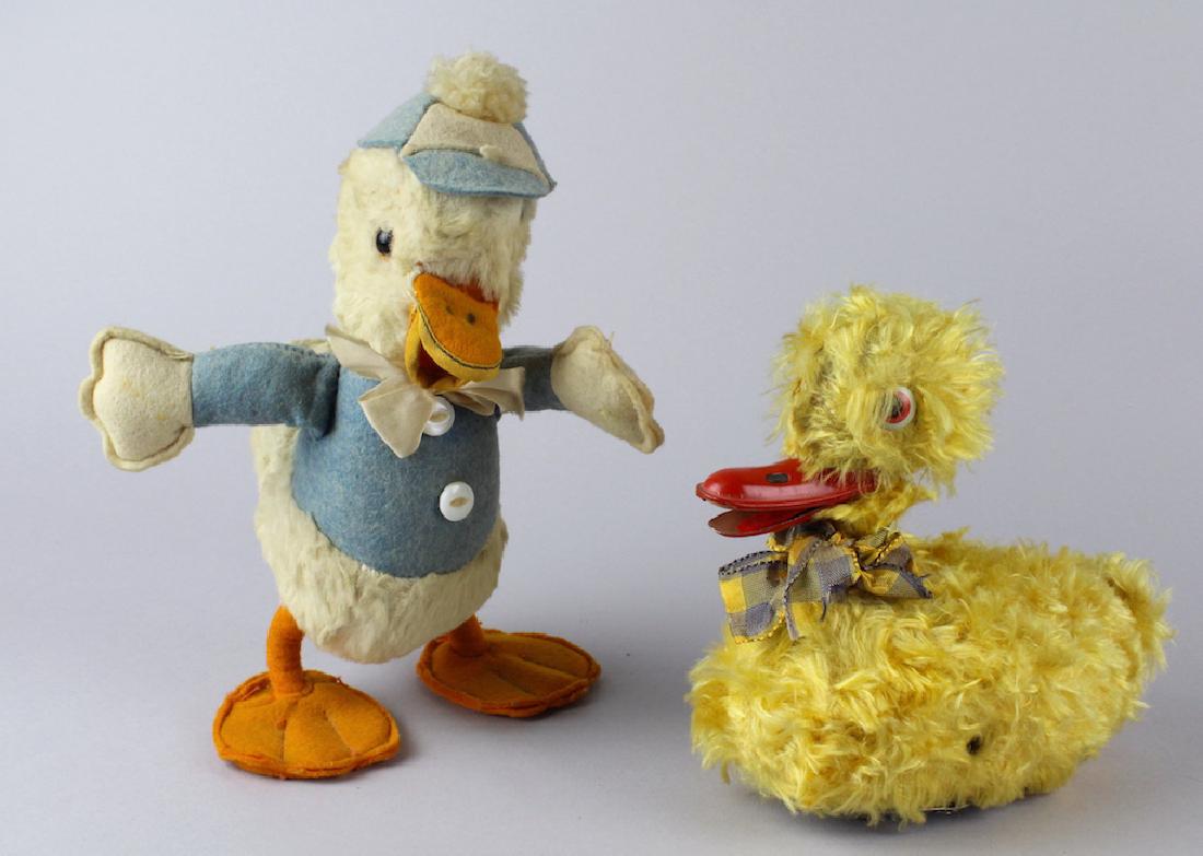 Arnold German Duck and Duckling: Arnold German Duck and Duckling possibly Steiff.