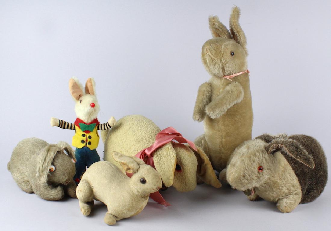 Rabbit & Bunnies Steiff (1 of 4)