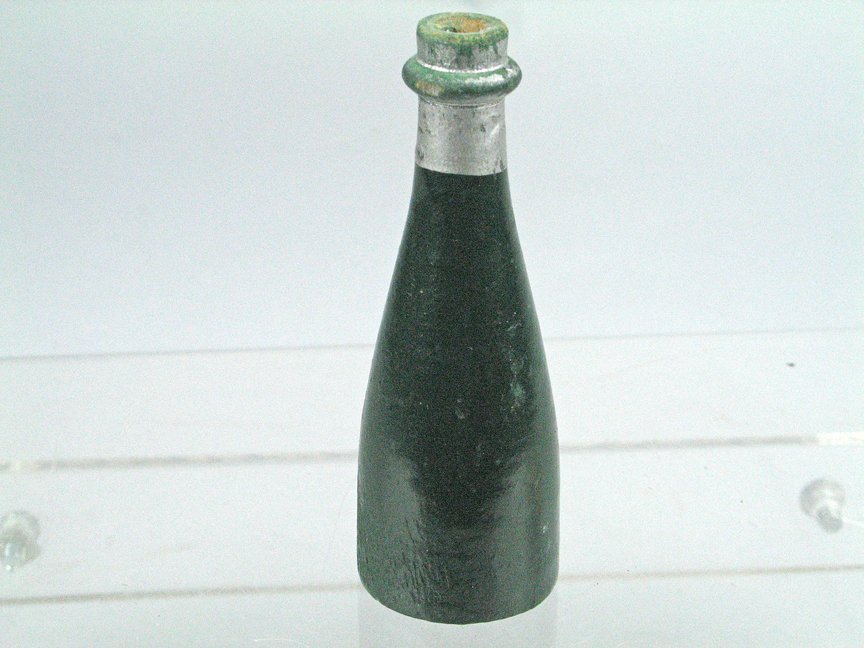 Schoenhut Wood Champagne Bottle: Schoenhut Wood Champagne Bottle, 3\"