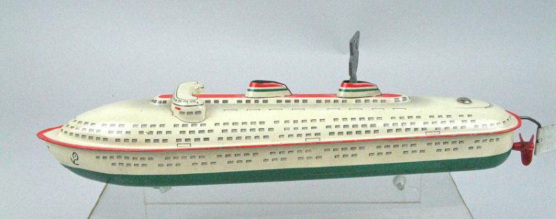 Arnold German Luxury Liner Tin Litho Wind Up (1 of 3)
