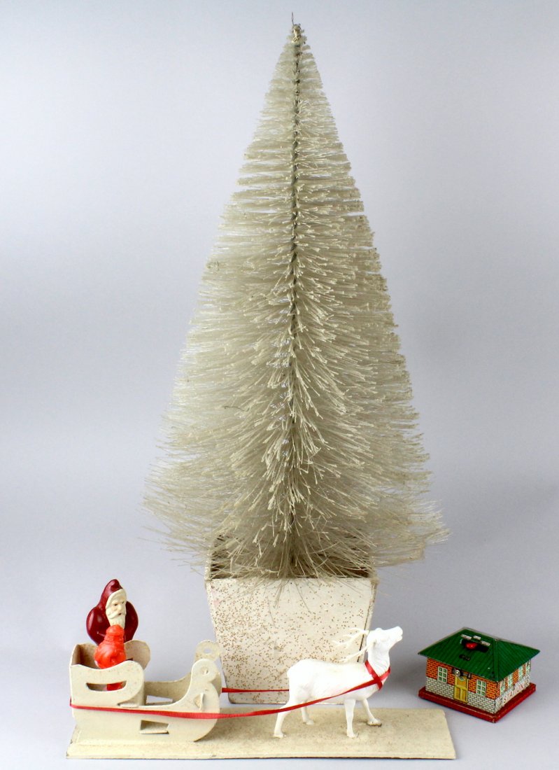 Christmas Lot of Santa &Sleigh, Large Bottle Brush Tree (1 of 4)